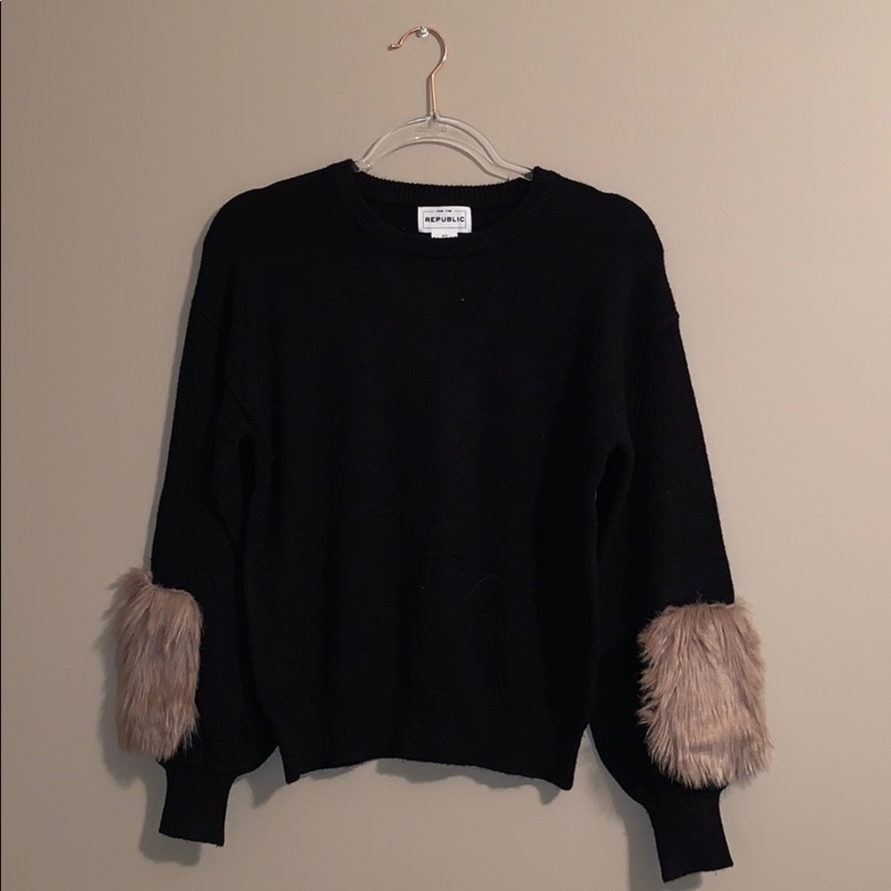 Elbow patched sweater!